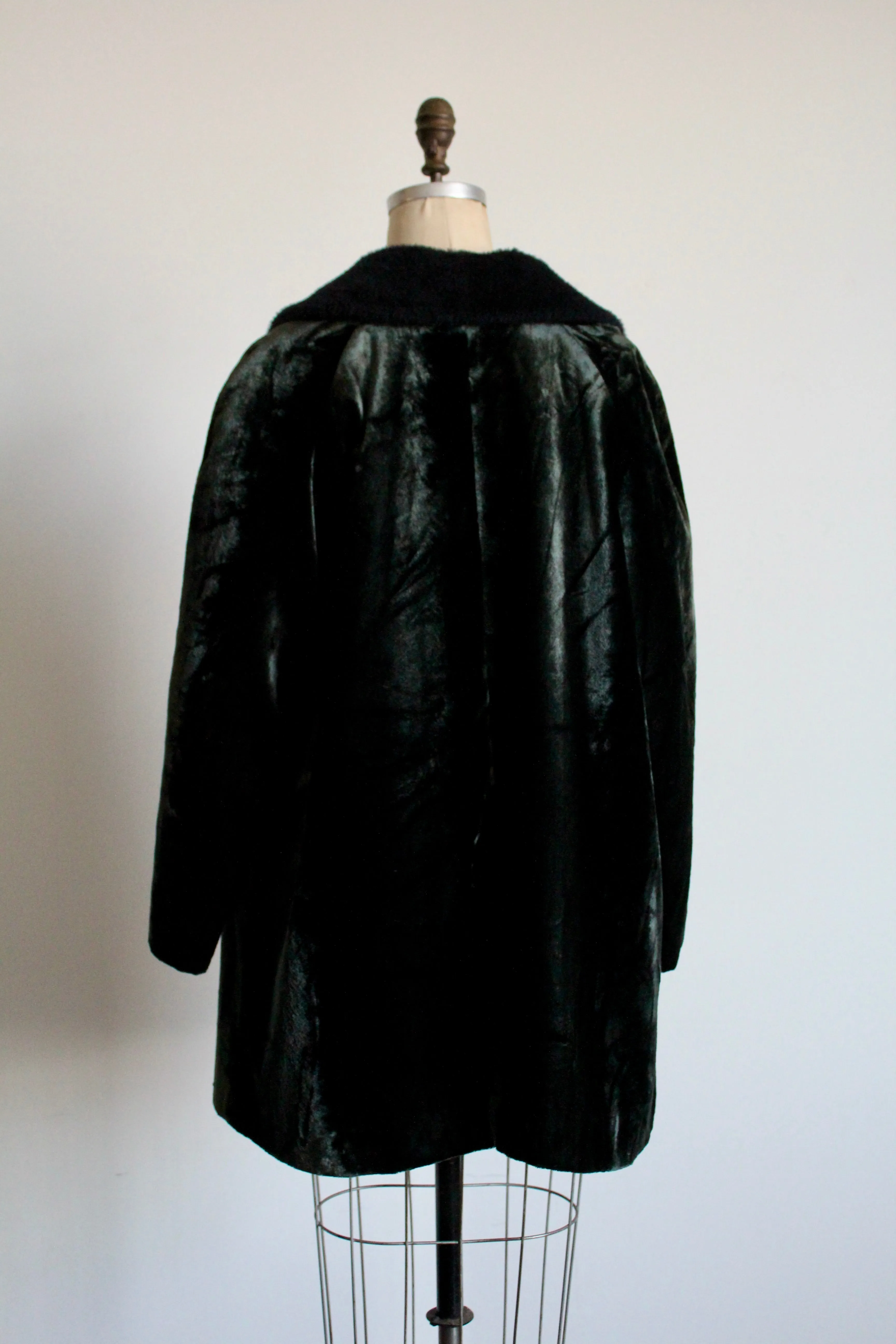 1960s Green Black Velvet Sharkskin Peacoat w/ Faux Fur Collar