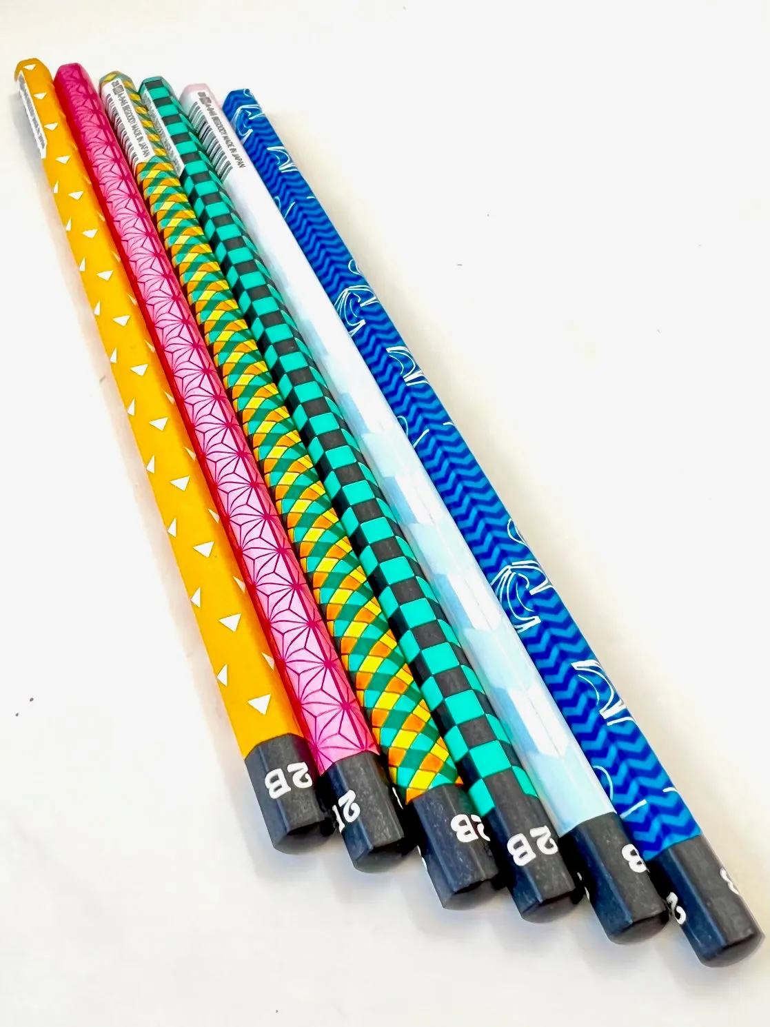 21207 KIMONO 2B PENCILS-60
