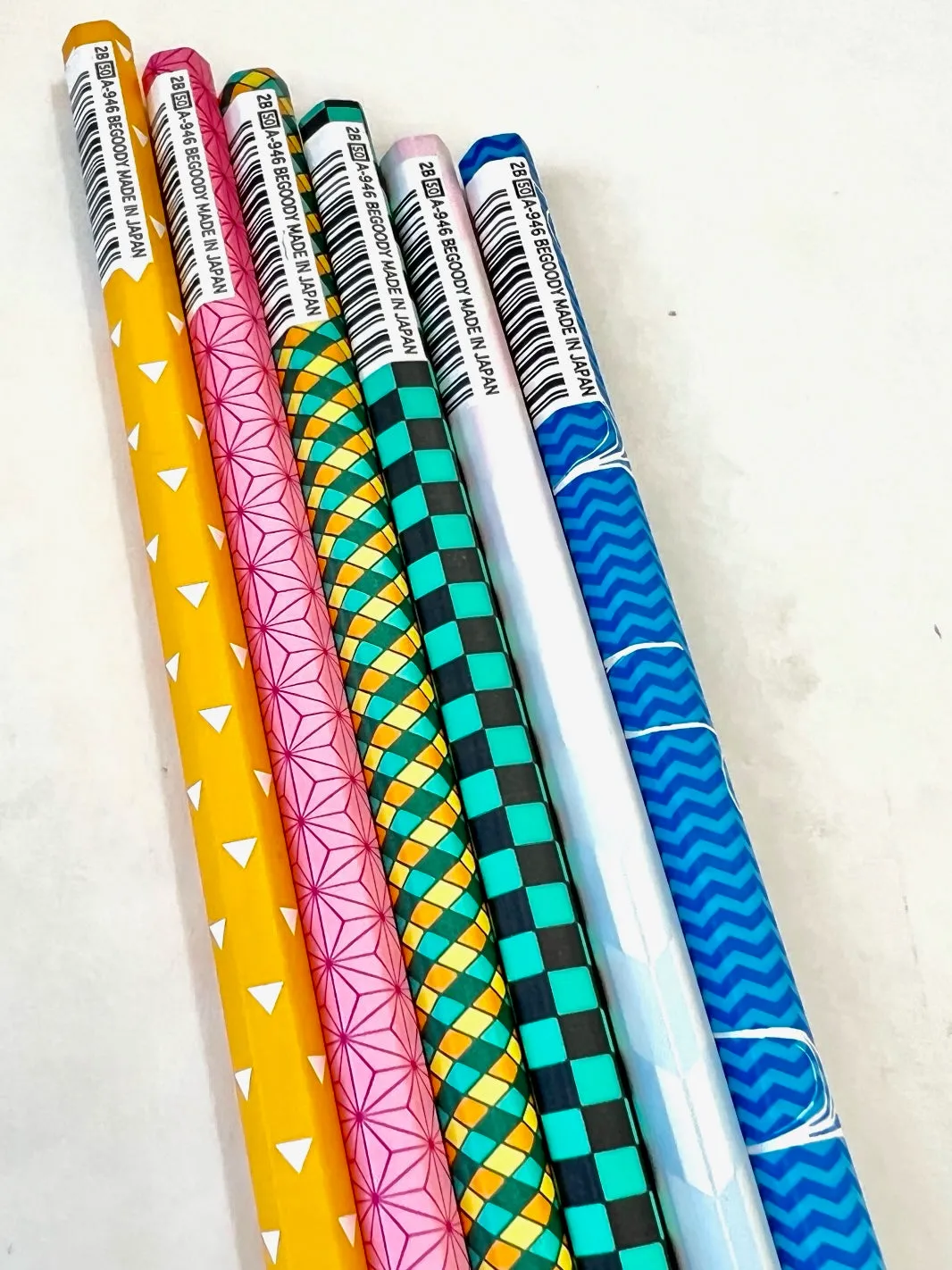 21207 KIMONO 2B PENCILS-60