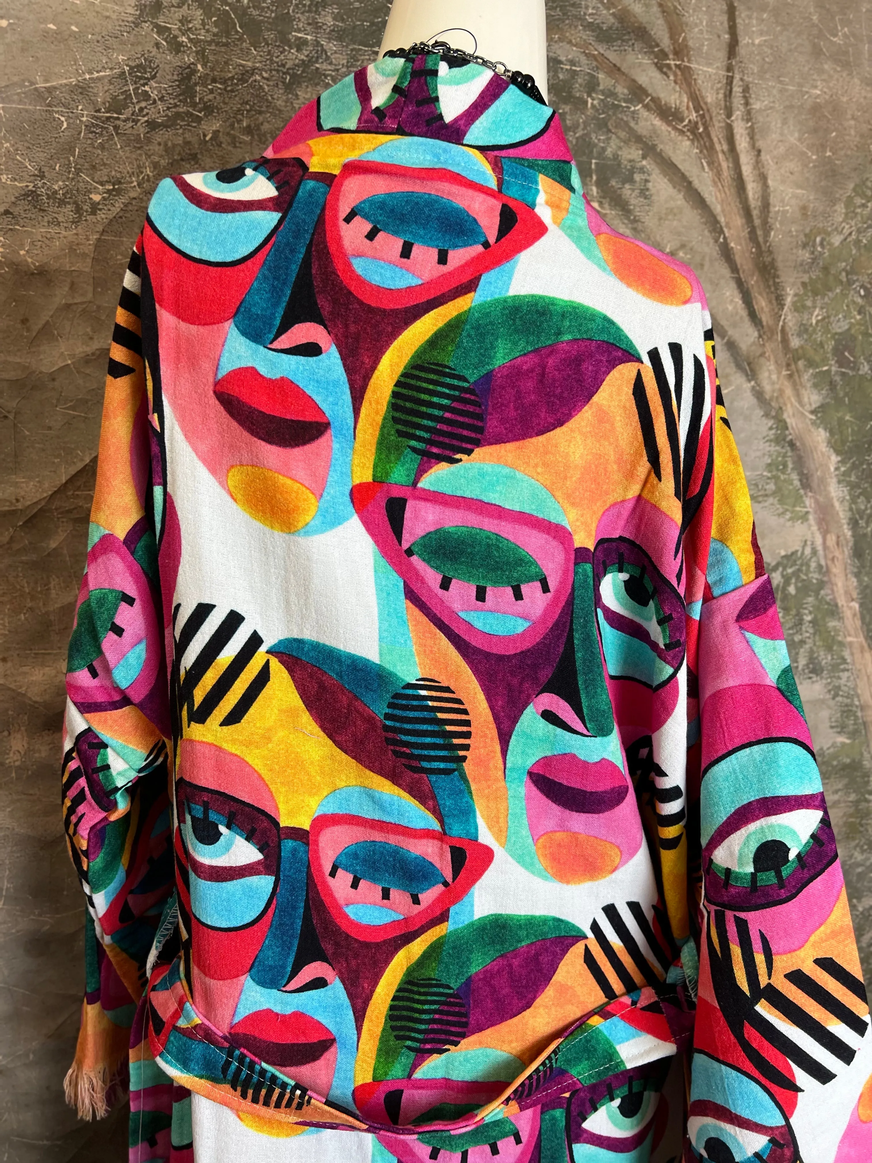 41023 Picasso Kimono Robe