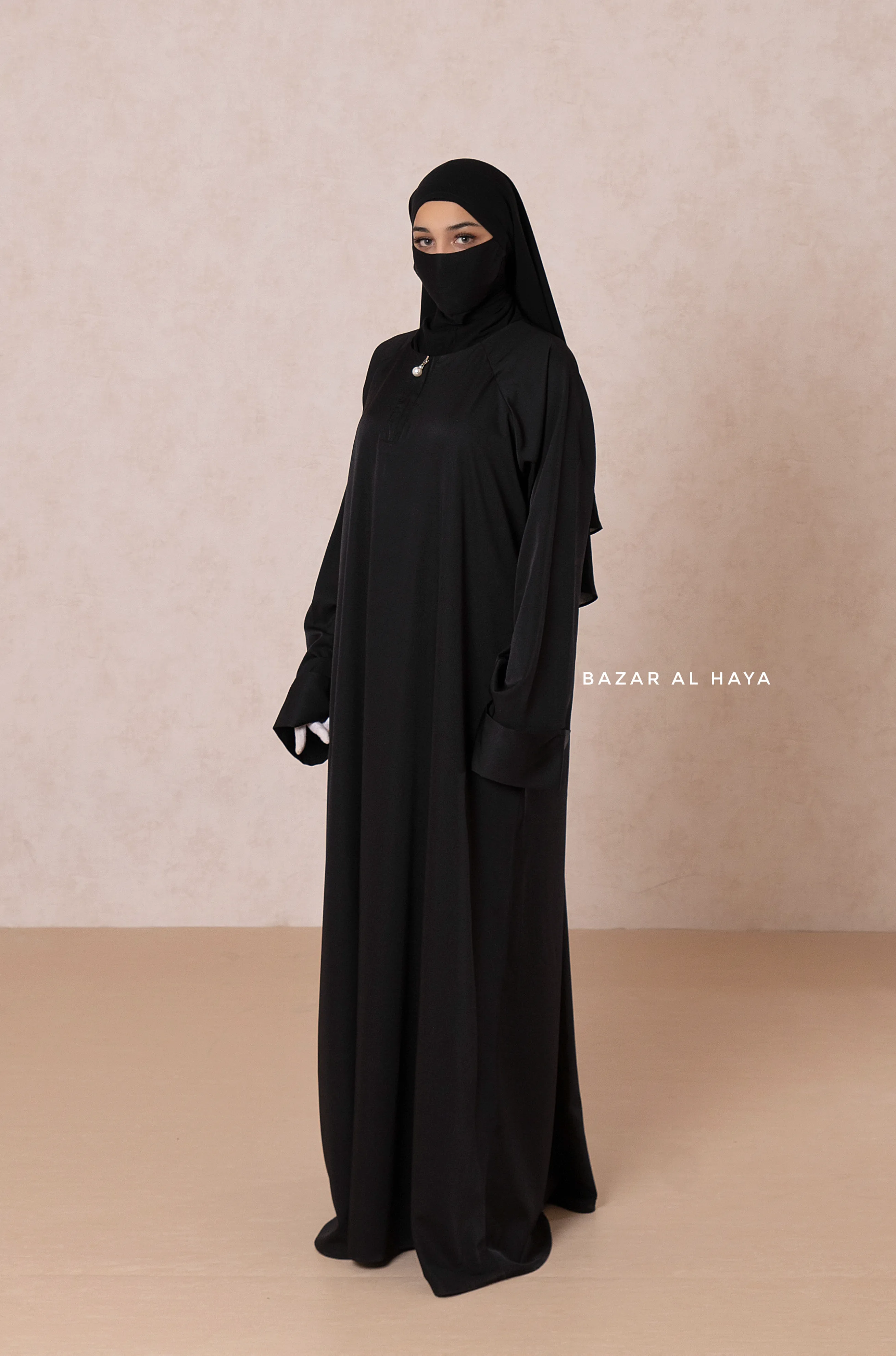 Black Madina Abaya - Soft Relaxed Fit - Mediumweight Silk Crepe