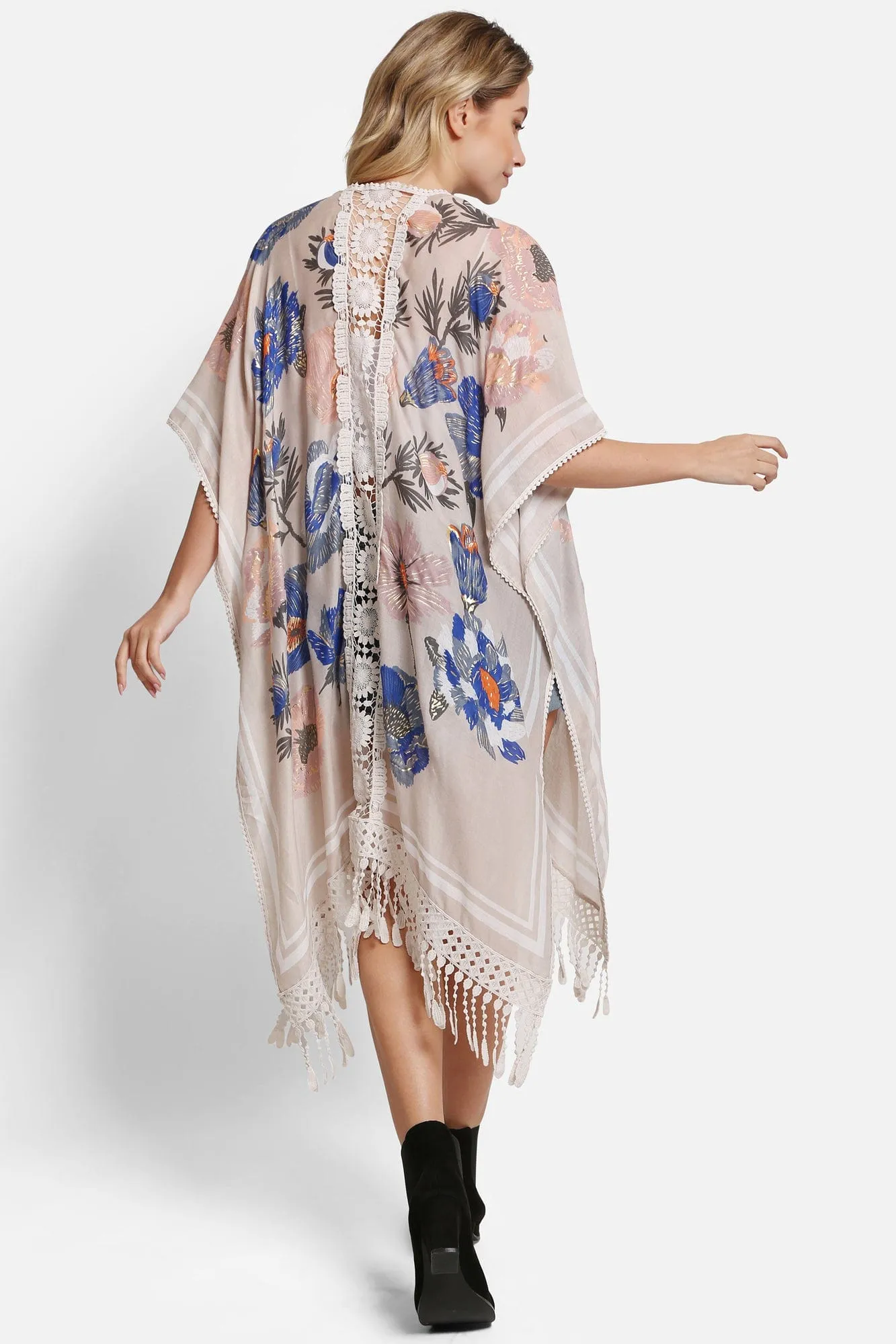 JP5232 Piper Floral Kimono With Tassels