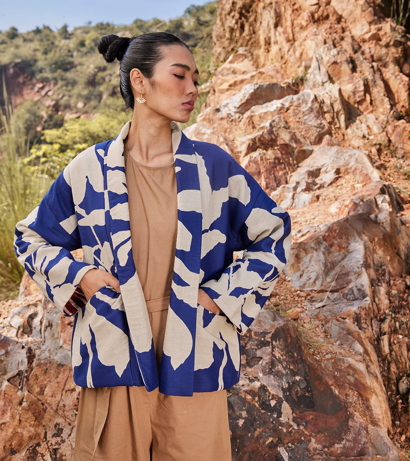 Khara Kapas Atlantis Days Jacket 100% Cotton with Warm Sandwich Fabric Blue and Off-white KW654