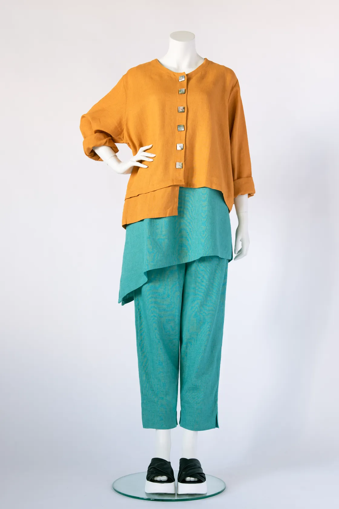 Layer Crop Jacket in Apricot Roma