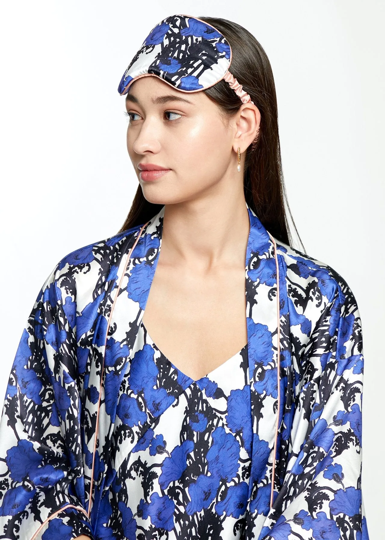 Papaver Eyemask and Robe Set