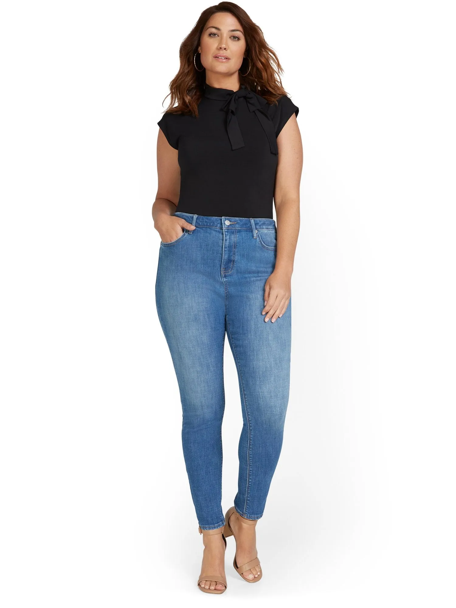 Petite Lexi Mid-Rise Super-Skinny Jeans - Medium Wash