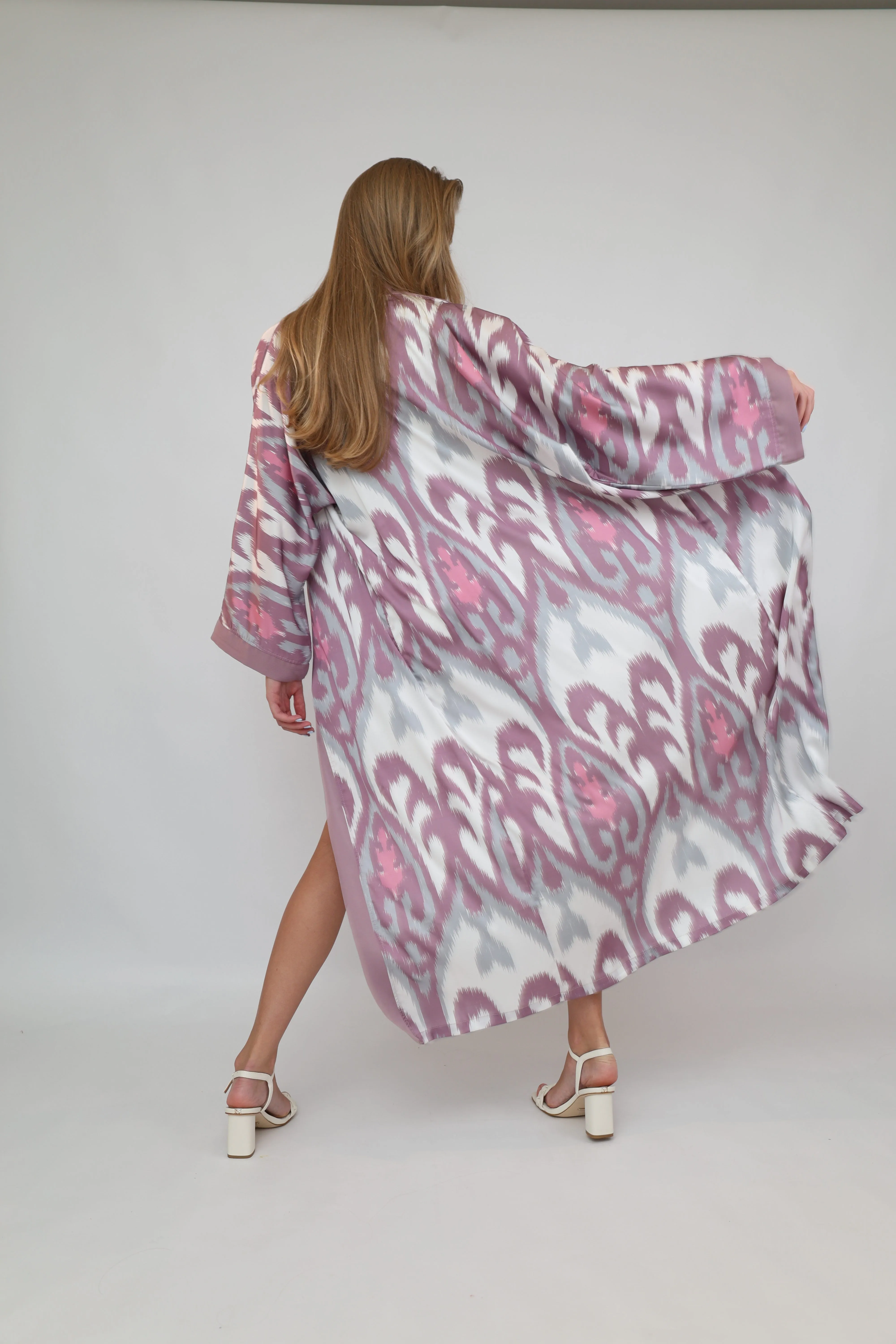 Pink Printed Ikat Lightweight Kimono "Örchid"