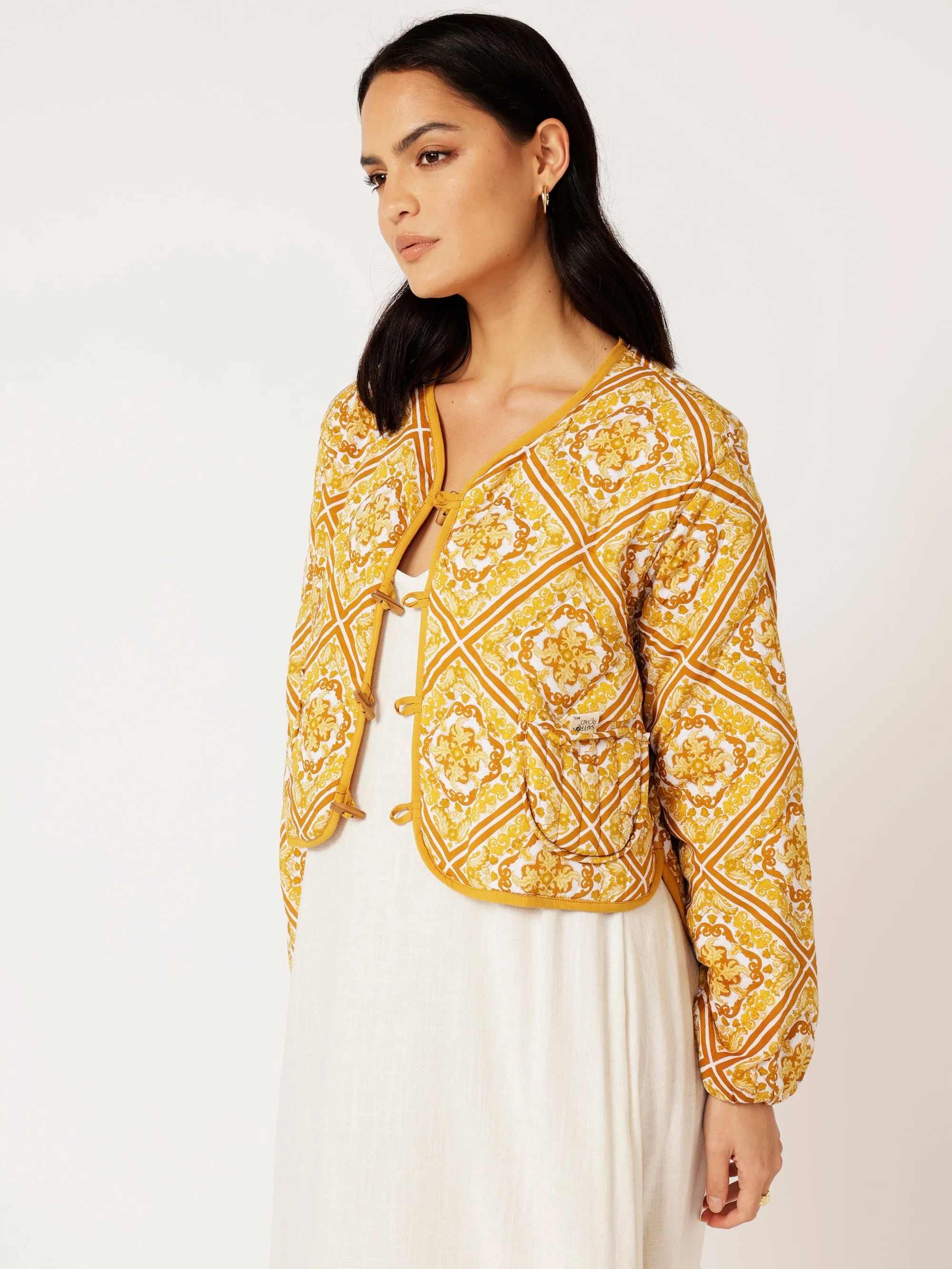 Quilted Jacket CROPPED | Golden Tile