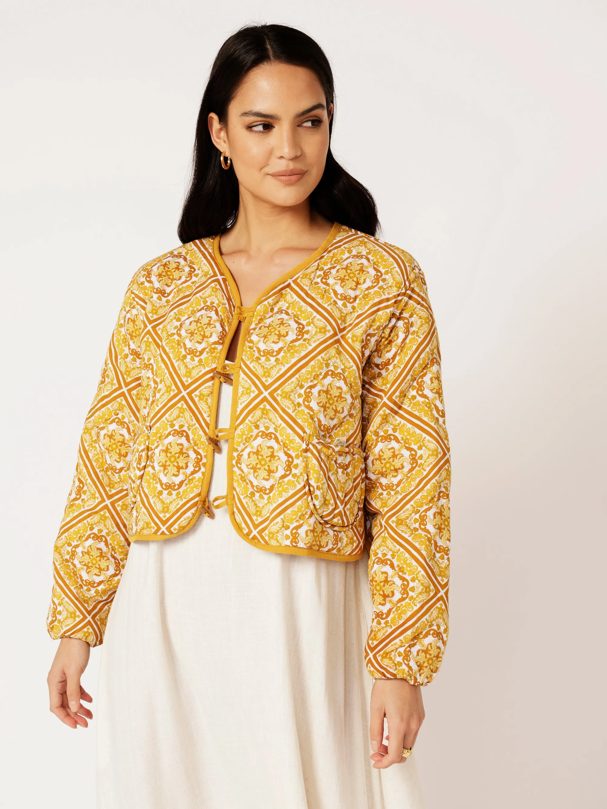 Quilted Jacket CROPPED | Golden Tile