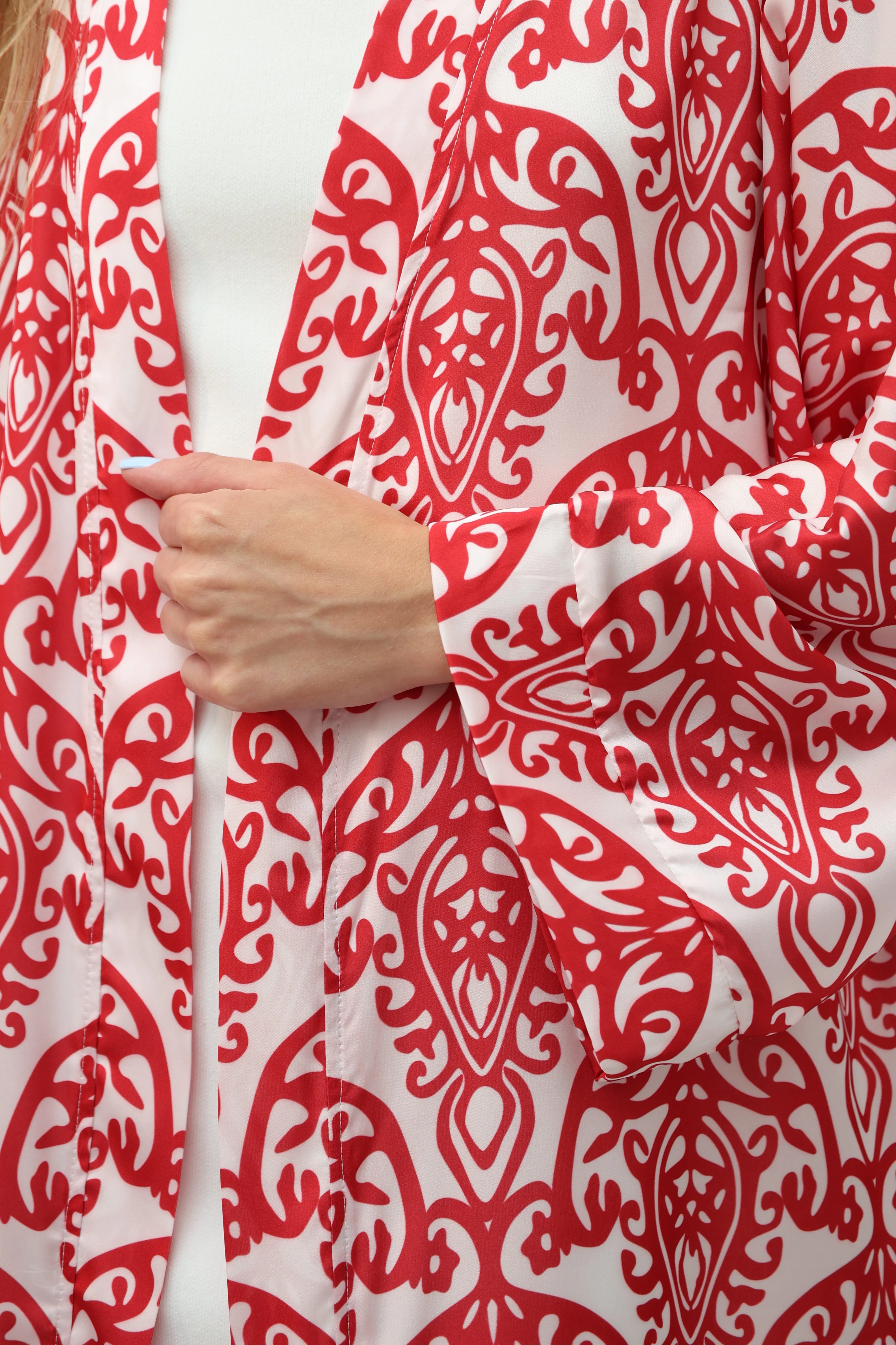 Red Printed Ikat Lightweight Kimono "Crimson Glow"