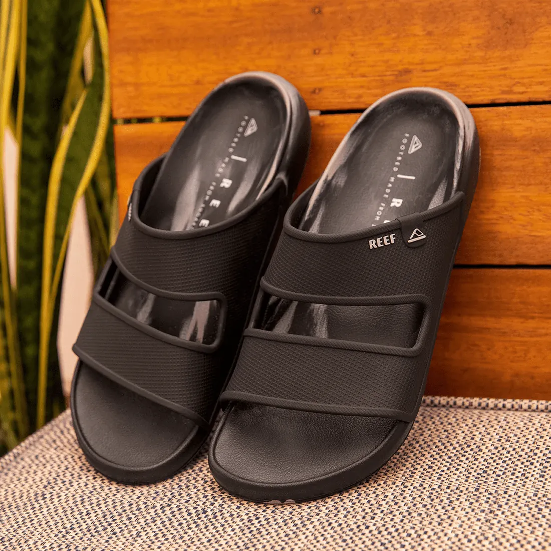 Reef Men's Oasis Double Up Slide Sandals- Black/ Taupe Marble