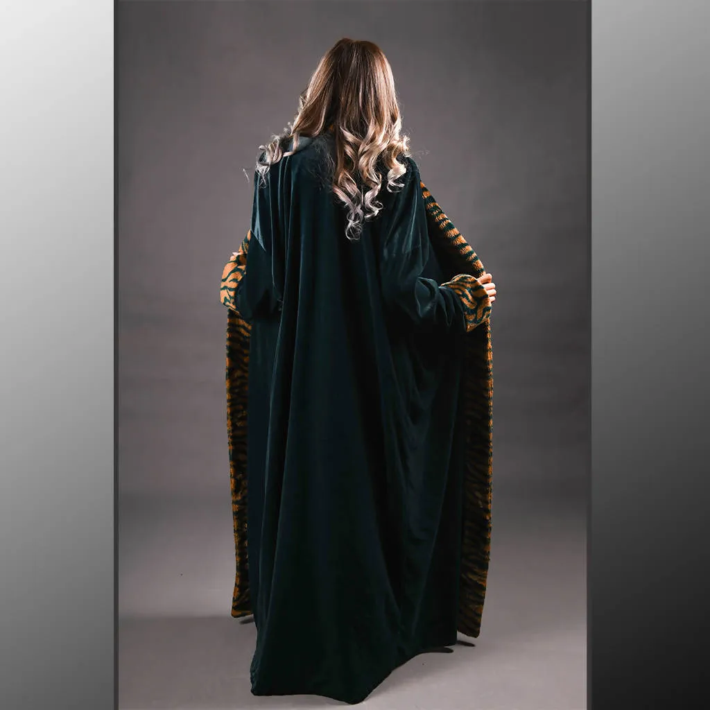 THE VELVET TIGER OPEN ABAYA