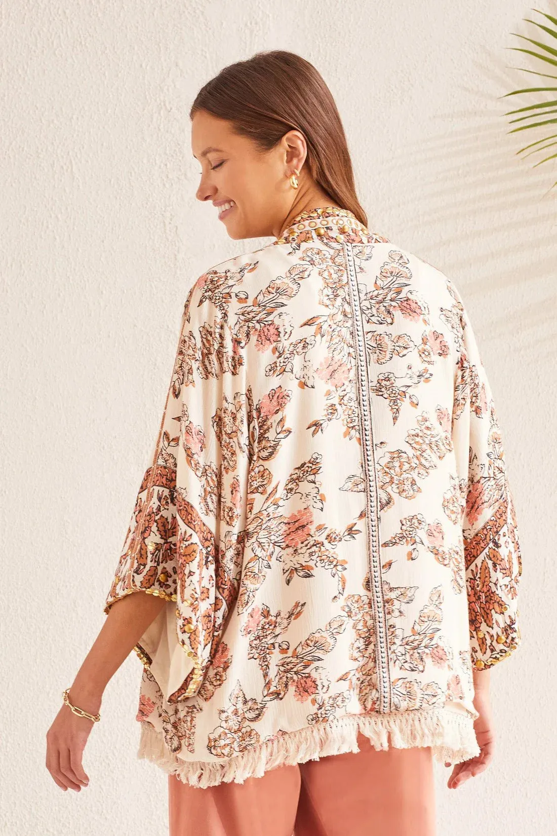 TRIBAL WOMEN'S EMBELLISHED KIMONO - CASHEW