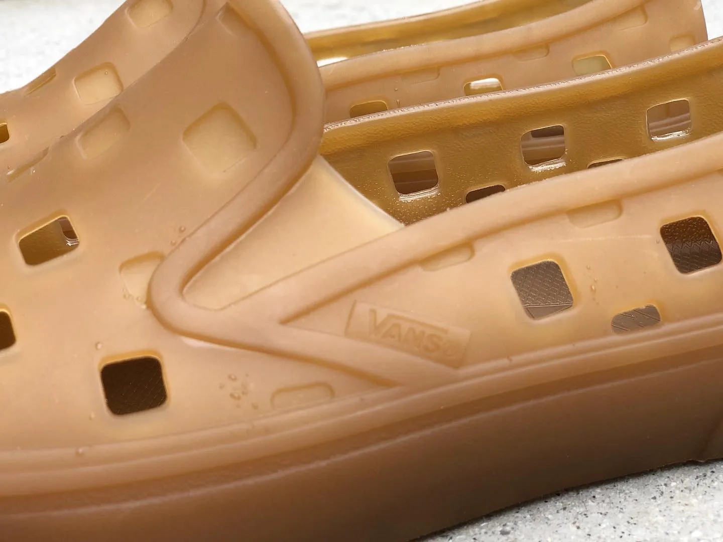 VANS Slip On Trk Light Gum Unisex (LF)
