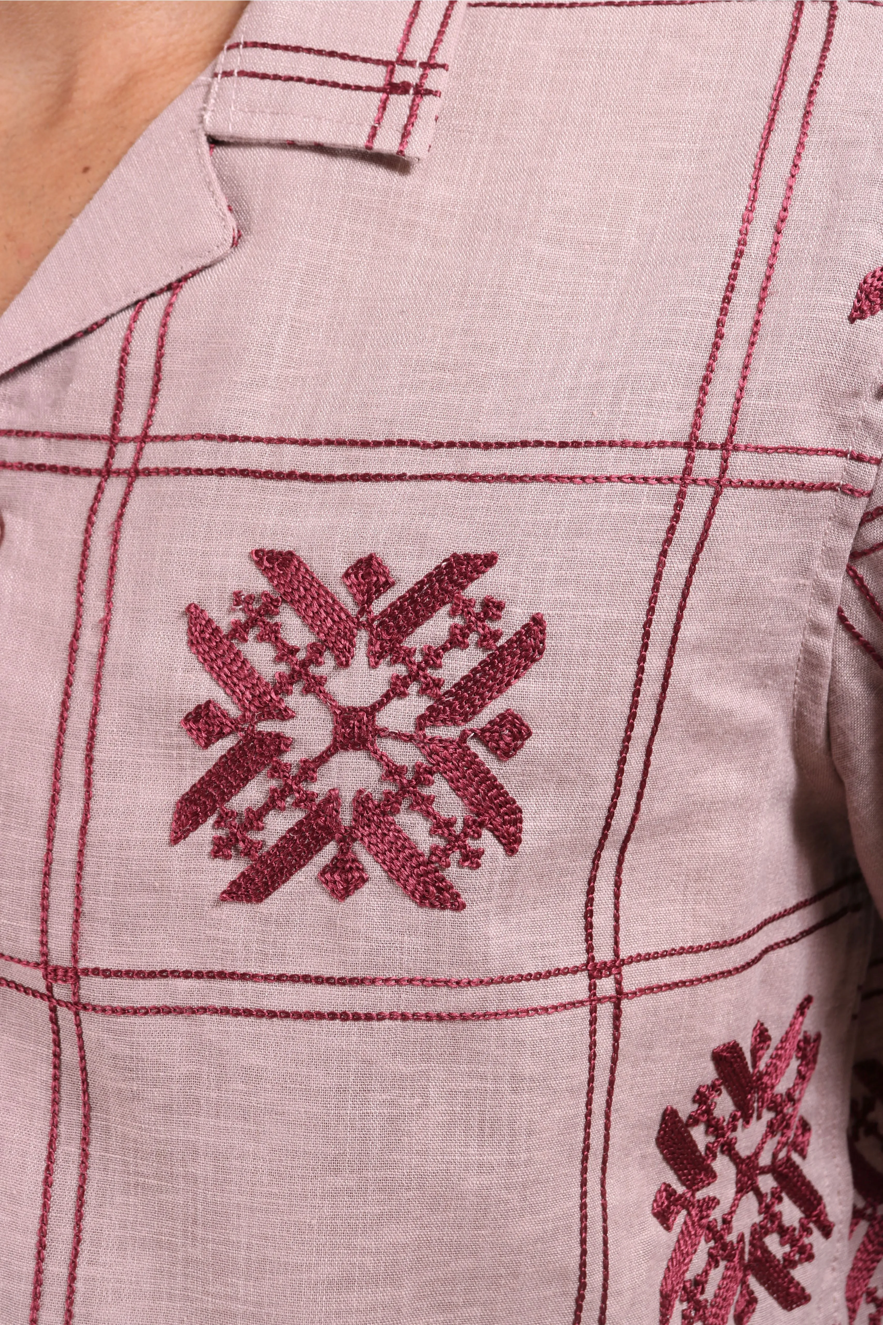 XKIND LIGHT MAROON EMBROIDERED DROP SHOULDER RELEAXED FIT SHIRT