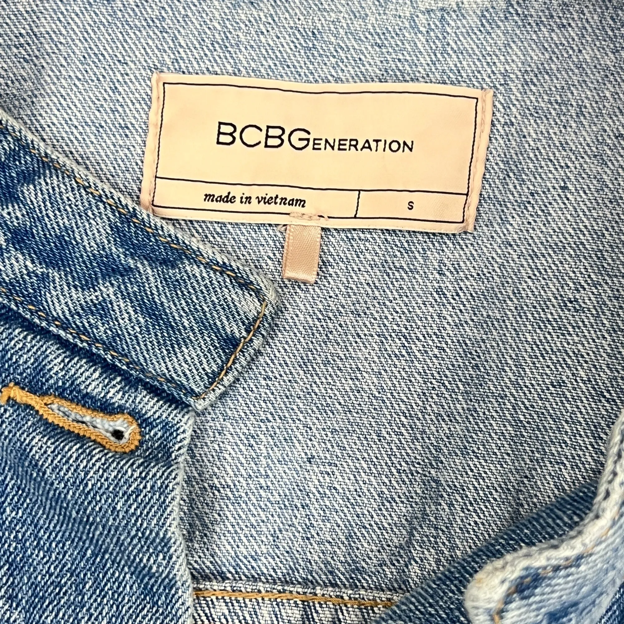 Y2K Cropped Denim Jacket Size Small