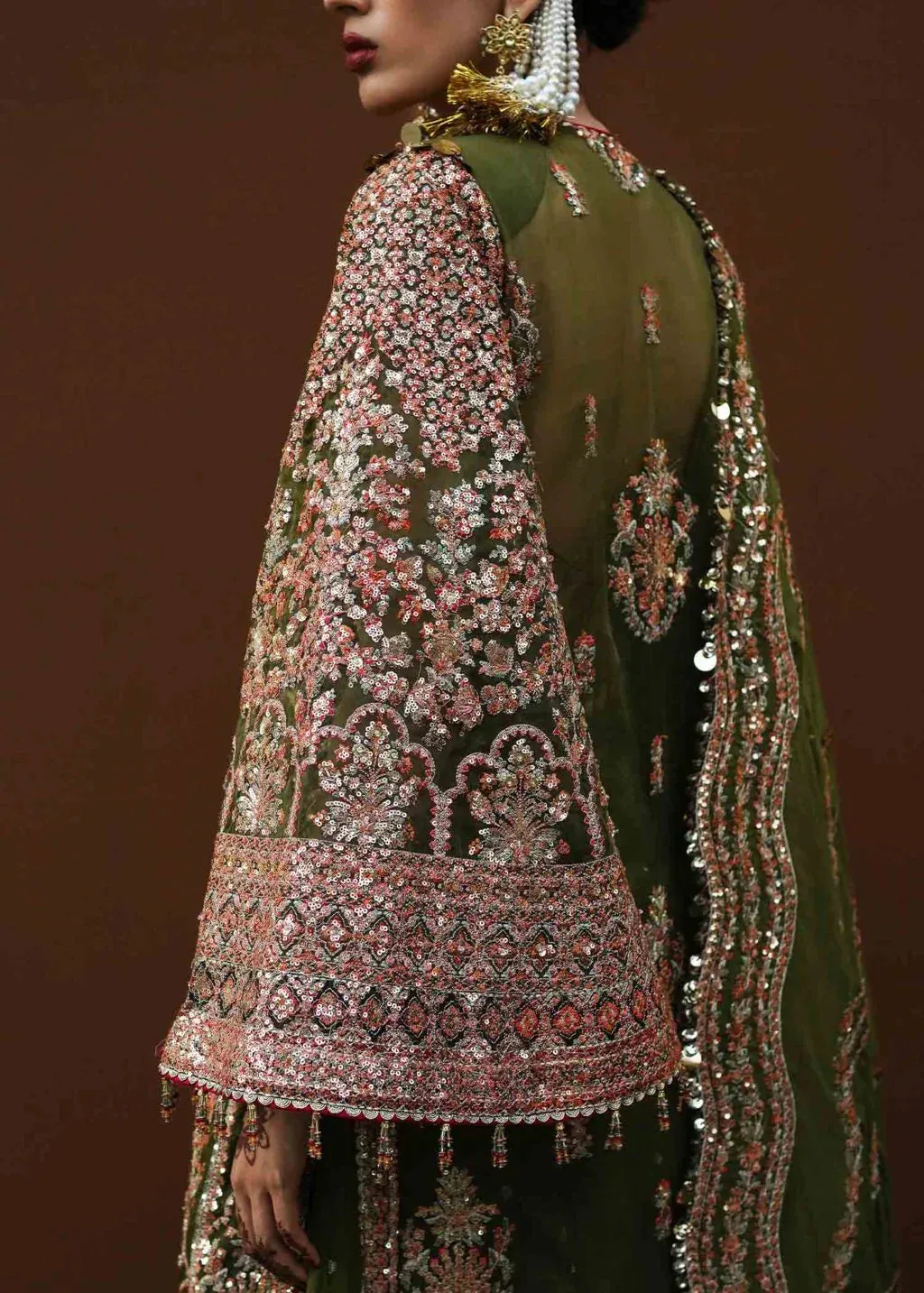 Zaib-Un-Nisa 23 - Zaitoon